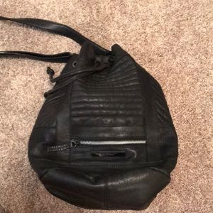 Day and Mood bucket bag. Leather